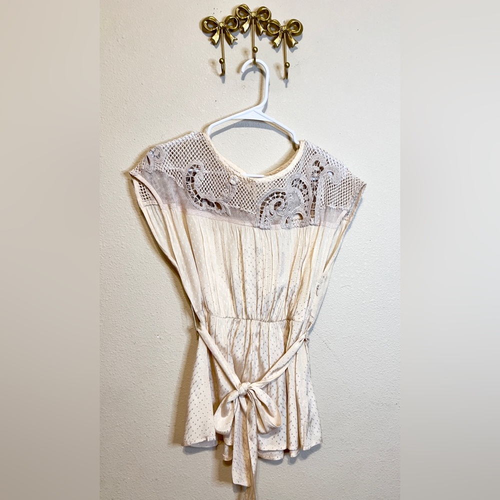 Women's Cream Crochet Yoke Tie-Waist Blouse